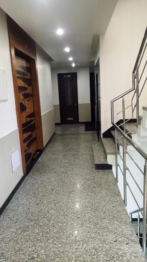Alankrita Suites & Party Halls メーラト エクステリア 写真